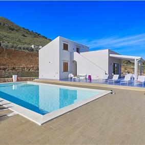 3 bedroom villa with pool, Scopello, sleeps 6